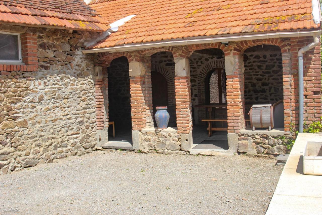 Bed and Breakfast Domaine De La Couture Évaux-les-Bains Exterior foto